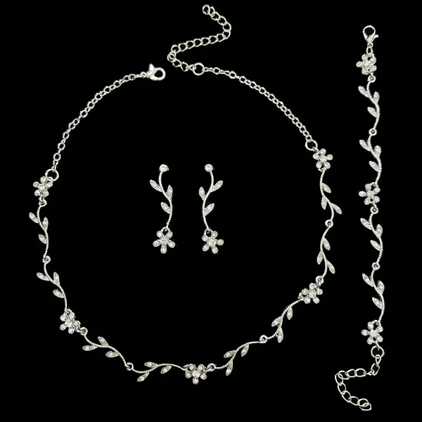 Cross-border Hot-selling Exquisite Fashion Diamond Tree Leaf Shape Necklace Earrings Bracelet Three-piece Set Bridal suit Women Jewelry