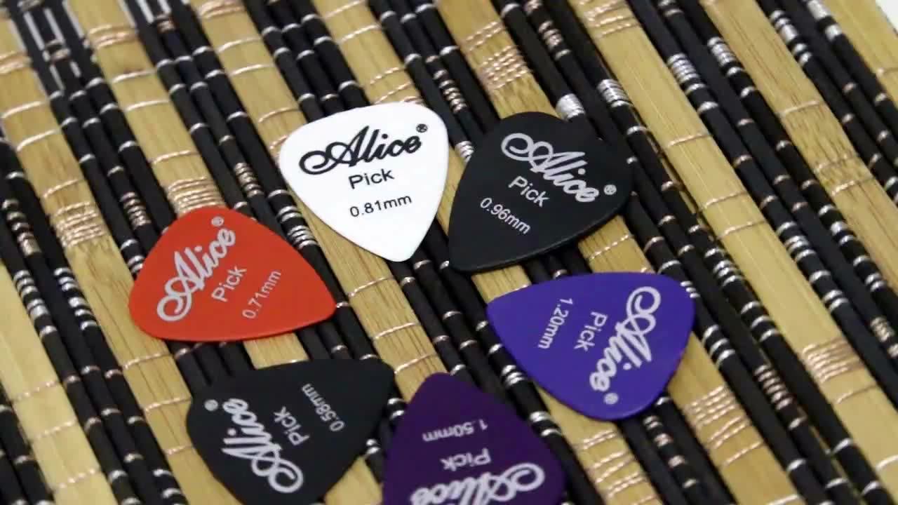 Alice Boxed Guitar Picks 100 Pieces 6 Different Thicknesses Wholesale