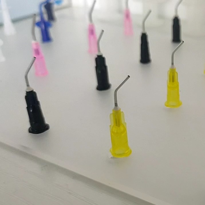 Disposable Colorful Dental Prebent Blunt Needle Applicator Tips 18g/19g