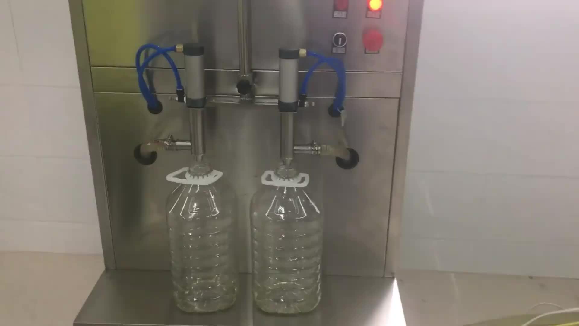 2 Heads Semiautomatic Bottle Filling Machine For Edible Oil Olive
