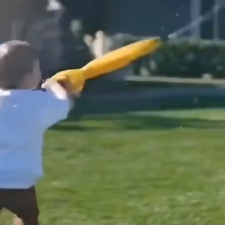 Sd New Design Gun Umbrella Water Spray Design With Gun Water Umbrella