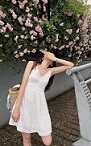 韩彩妮o