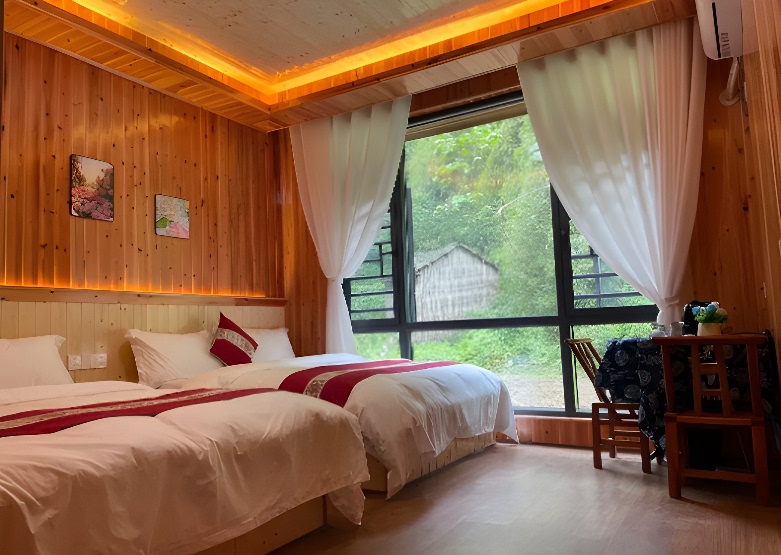 Liusha Guanshan Inn (Deshang Canyon Scenic Area Branch) Walk among the Clouds - Canyon View Large Bed Room