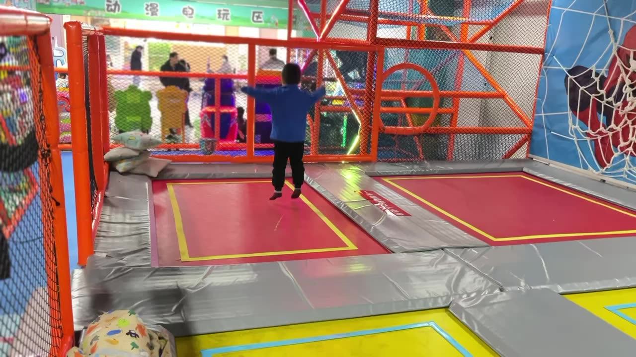 Trampoline Park Outdoor Adventure Interactive Children Family Large Safe  Durable Bouncing Area with High Quality Jumping Mat