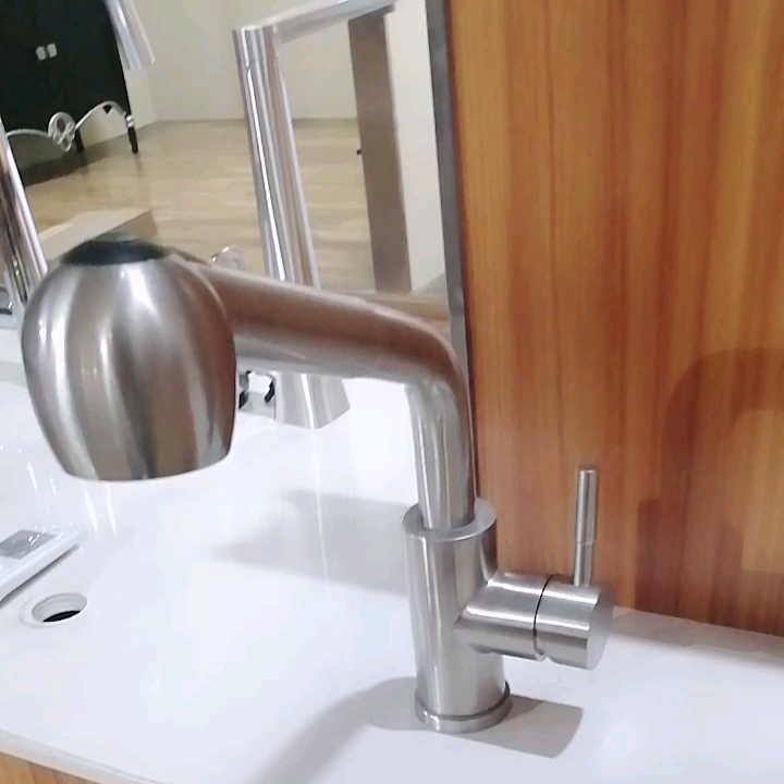 Snow White Kitchen Faucet With Pull Out Sprayer Kitchen Water Faucet Water Sink Faucets Taps - Buy Kitchen Faucet With Pull Out Sprayer,Kitchen Water Faucet,Sink Kitchen Faucet Product on Alibaba.com