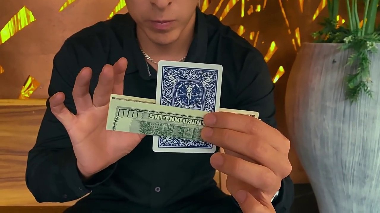 2024魔术教学中文纸牌穿钞变色Dissolve by Chiam Yu Sheng巧妙，原价1.88太值了！_魔术教学_淘宝游戏网