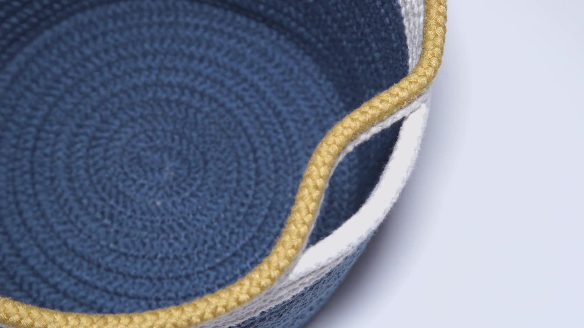 Cotton Rope Storage Basket Woven Laundry Basket For Blankets Toys