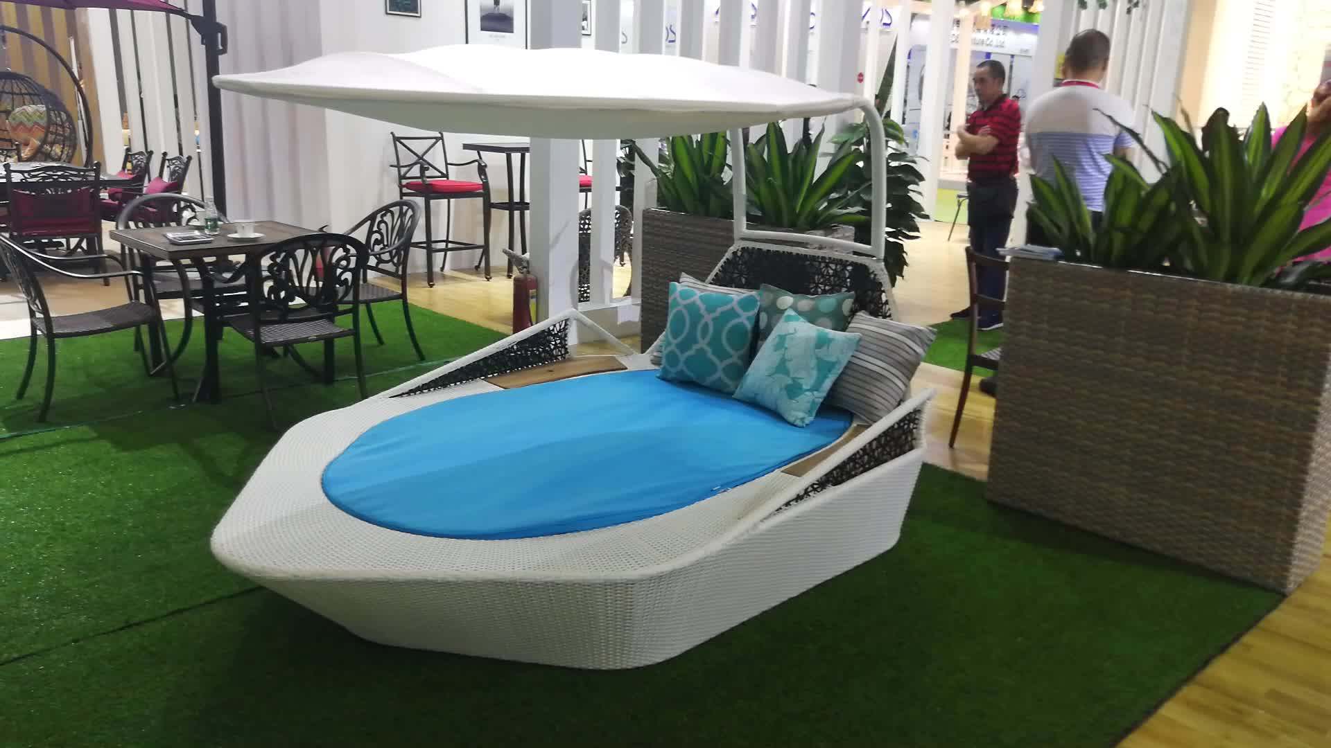 High End Outdoor Furniture In Hotel Garden Resort Furniture For Hotel