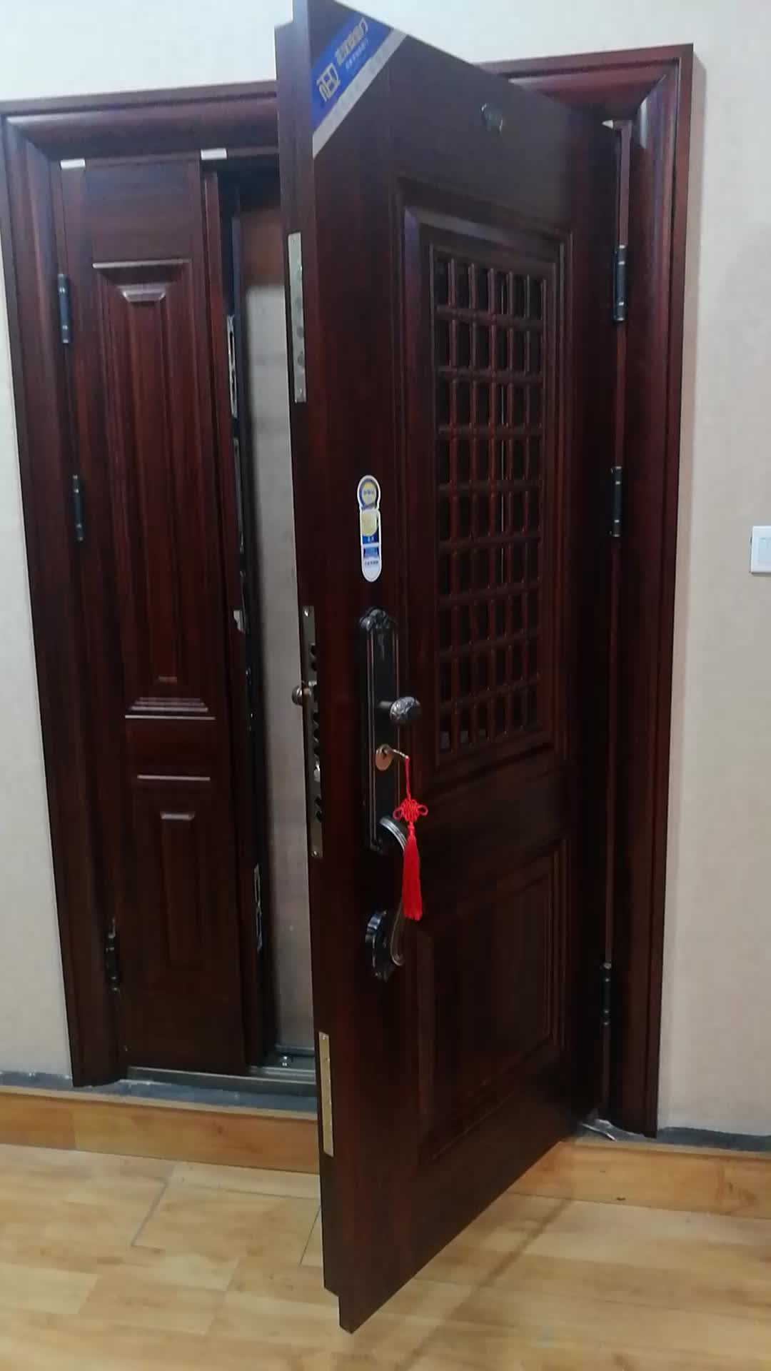 New Exterior Bulletproof Metal Pocket Iron Pipe Door Design For