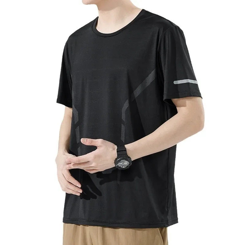 Men's Short Sleeve T-Shirt Summer Wear Ice Silk Drape Five-Button Up Top Design Fashion Niche Streetwear Loose Casual T-Shirt