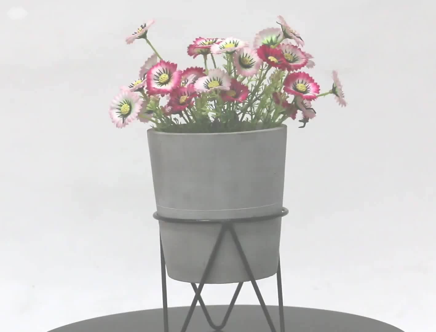 Lightweight Cylinder Concrete Pots Cement Plant Pot With Metal Iron