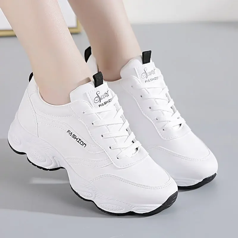 Women's Sports Shoes 2025 New Spring and Autumn White Leather Shoes Thick Sole Board Shoes Versatile Casual Dad's Shoes Ah Gung Shoes