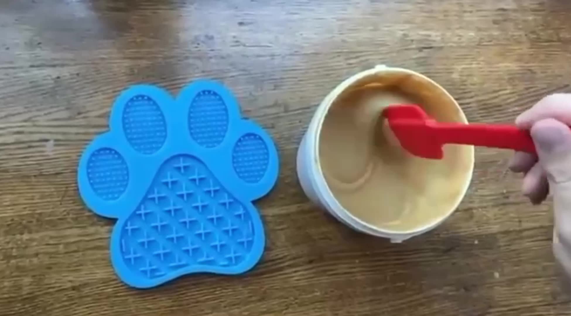 Attachable Detachable Round Slow Eating Bowls Dog Licking Bowl Strong