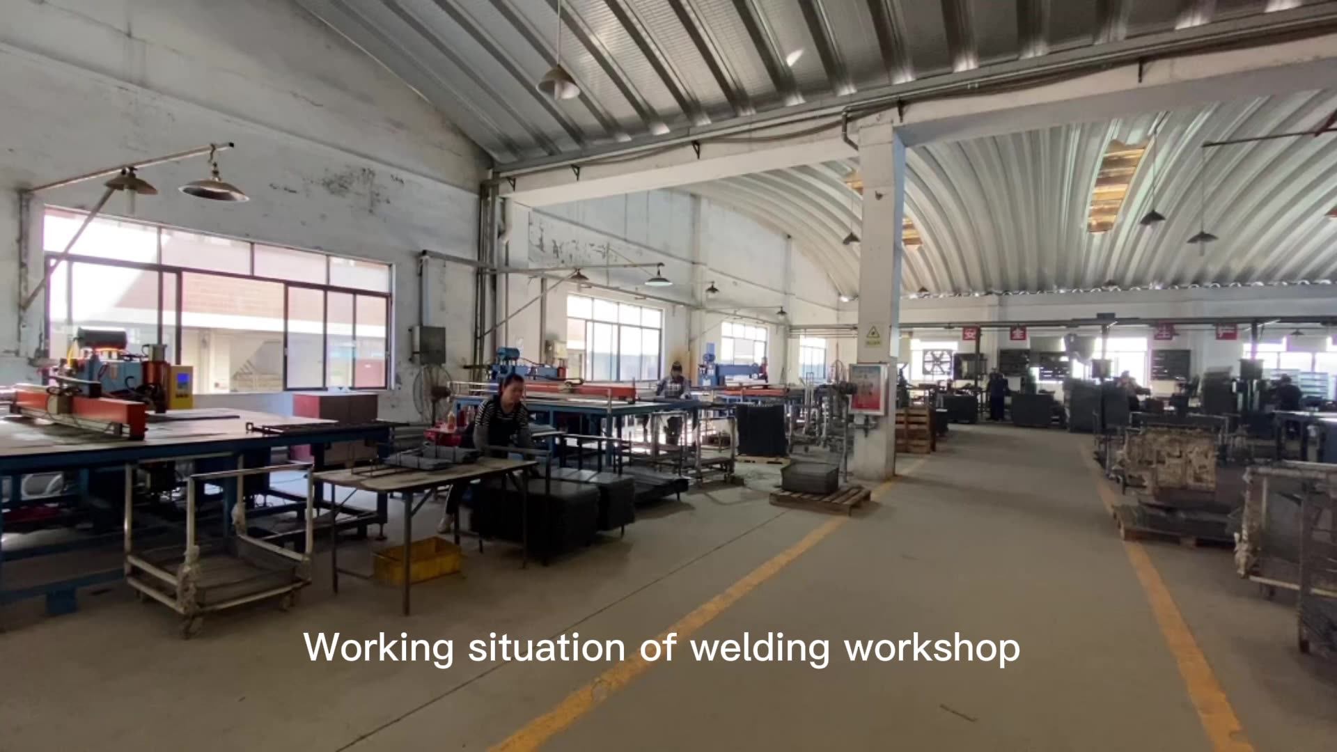 Pretty Garment Metal Display Rack Racks Wholesale Price Clothes Shelve