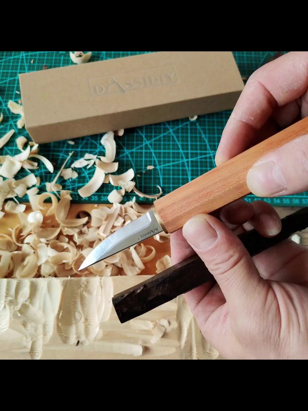 无品牌雕刻刀,228块能够干翻市面90%的“高端货”?