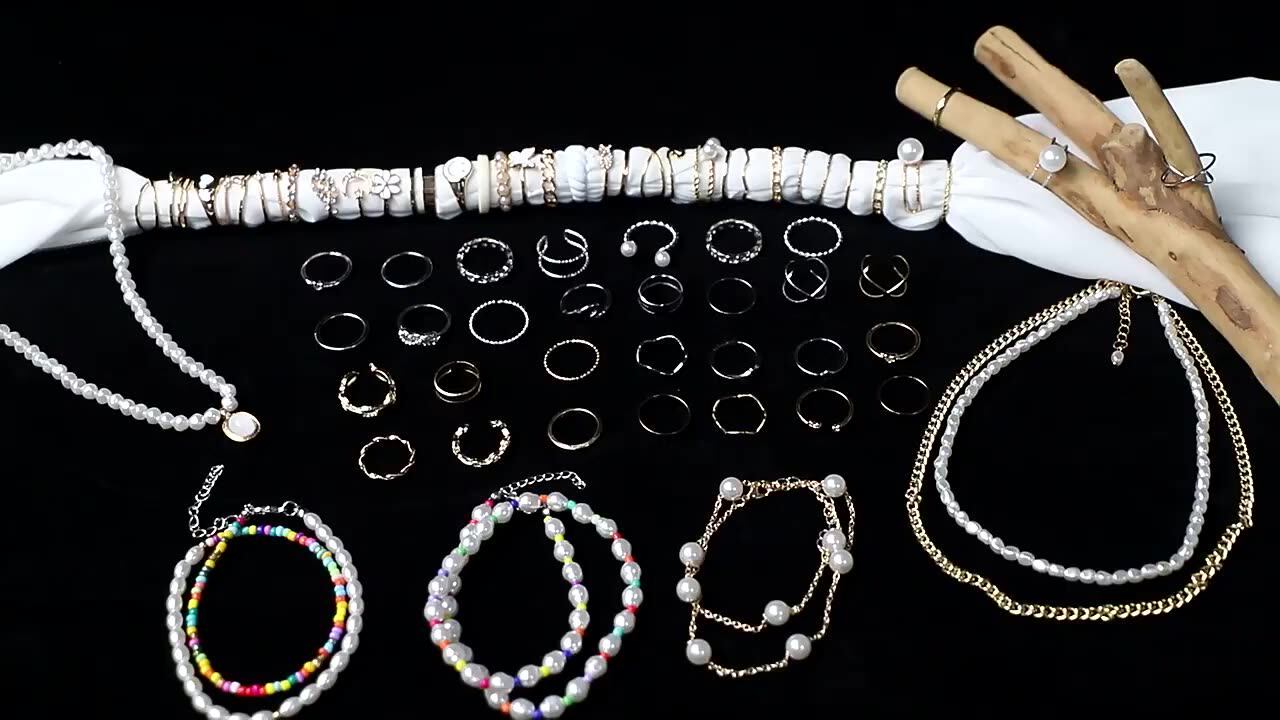 KISSWIFE Wholesale Trendy Metal Alloy Bracelet Exaggerated Alloy