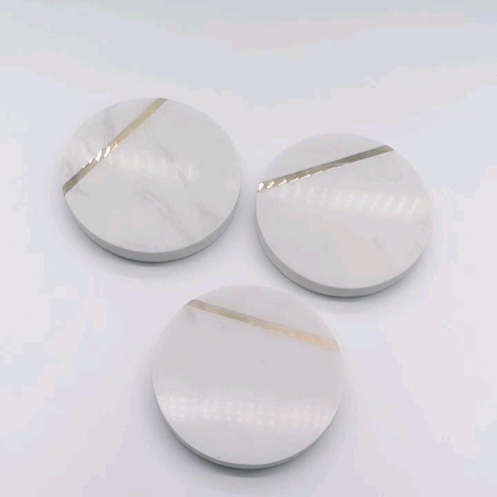 真鍮と飲み物のための豪華なクリスマスウイスキーブラックカップティーストーンラウンドマーブルコースター Buy 大理石コースター 高級 クリスマス砂岩石ワイン大理石コースター 高級クリスマスおかしいユニークな大理石コースター Product On Alibaba Com