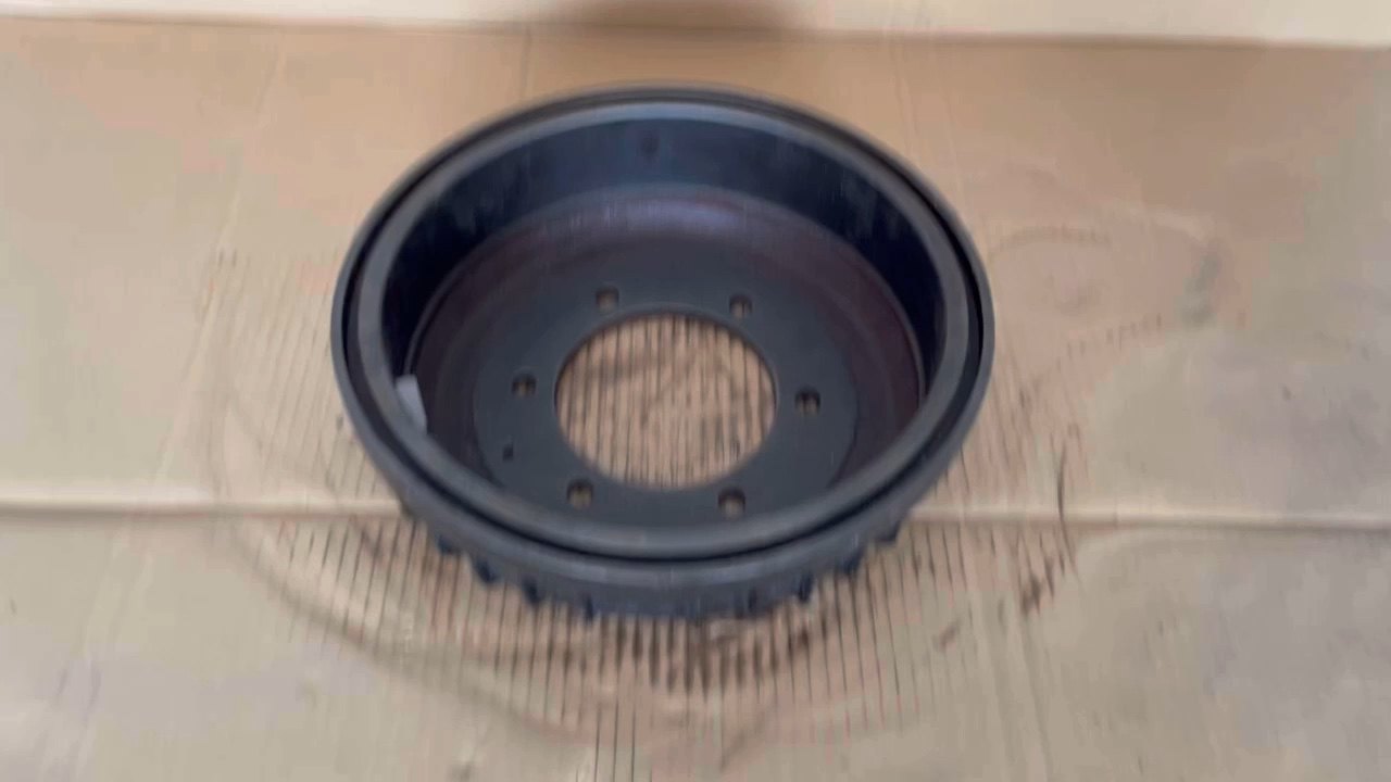 Nkr Drum Rem Depan 8943350292 8943350290 Menggunakan 6 Lapisan Baut