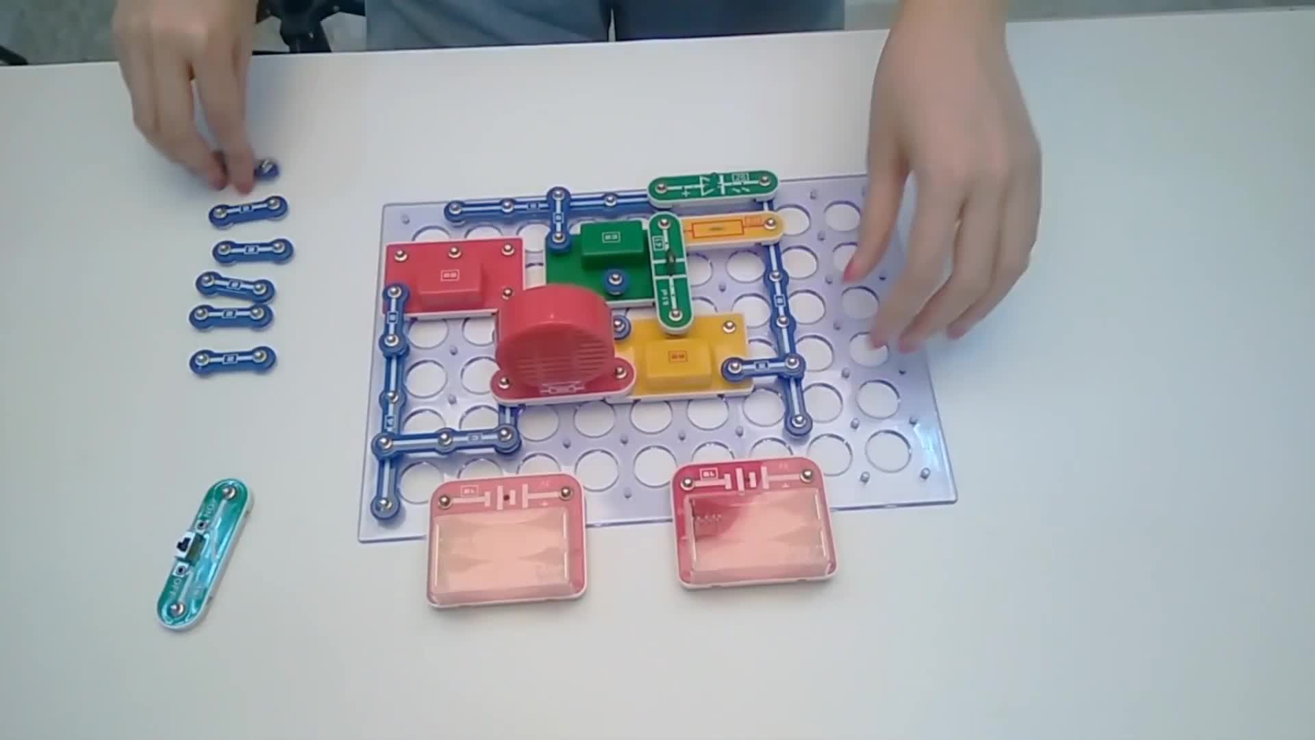 electronic building set