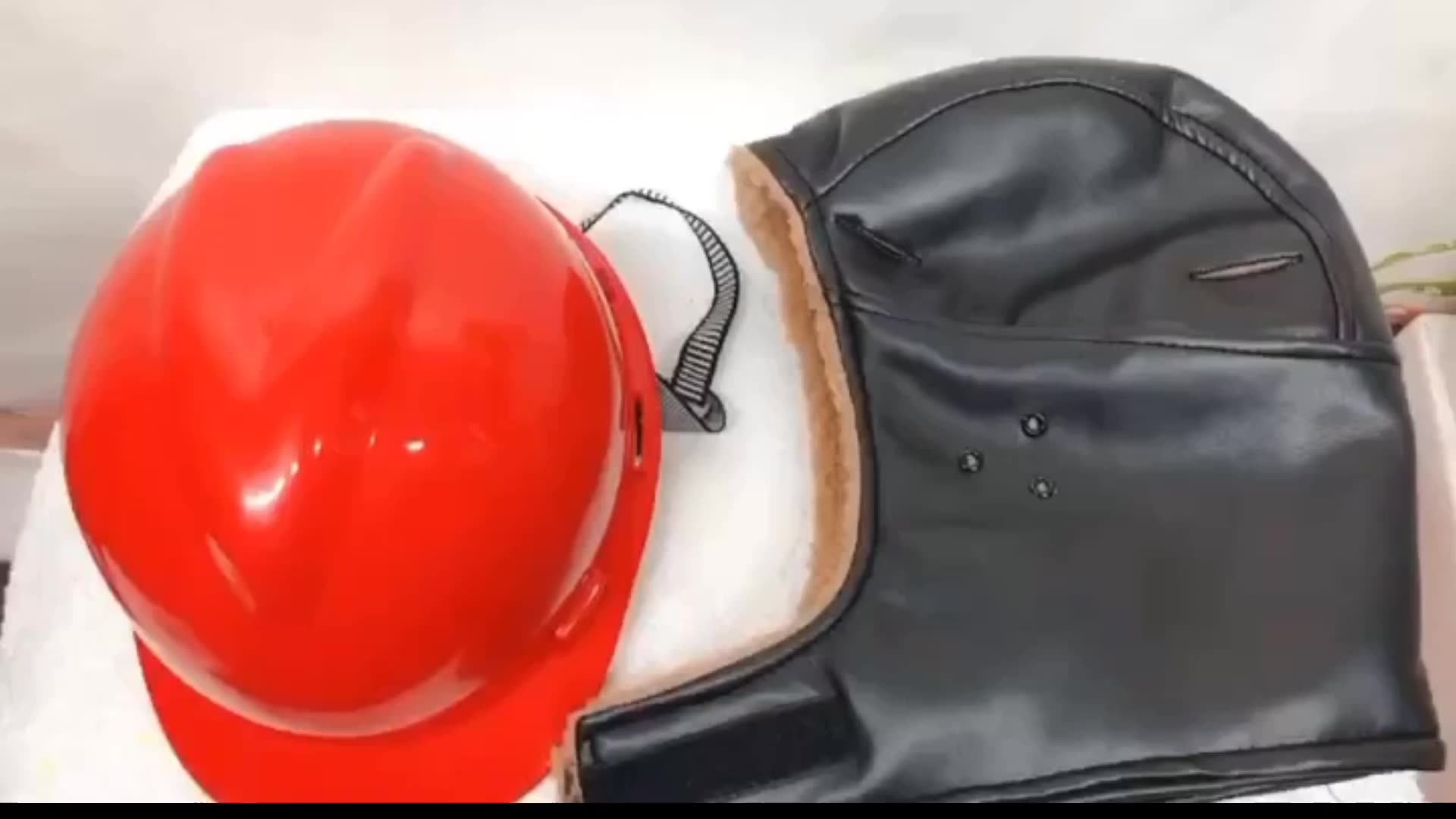 Mùa đông mũ cứng bông lót mũ công trường xây dựng lạnh và ấm dày chống gió đồ bảo hộ cộng với mũ bảo hiểm xây dựng ngoài trời nhung quai nón bảo hộ quai nón bảo hộ 