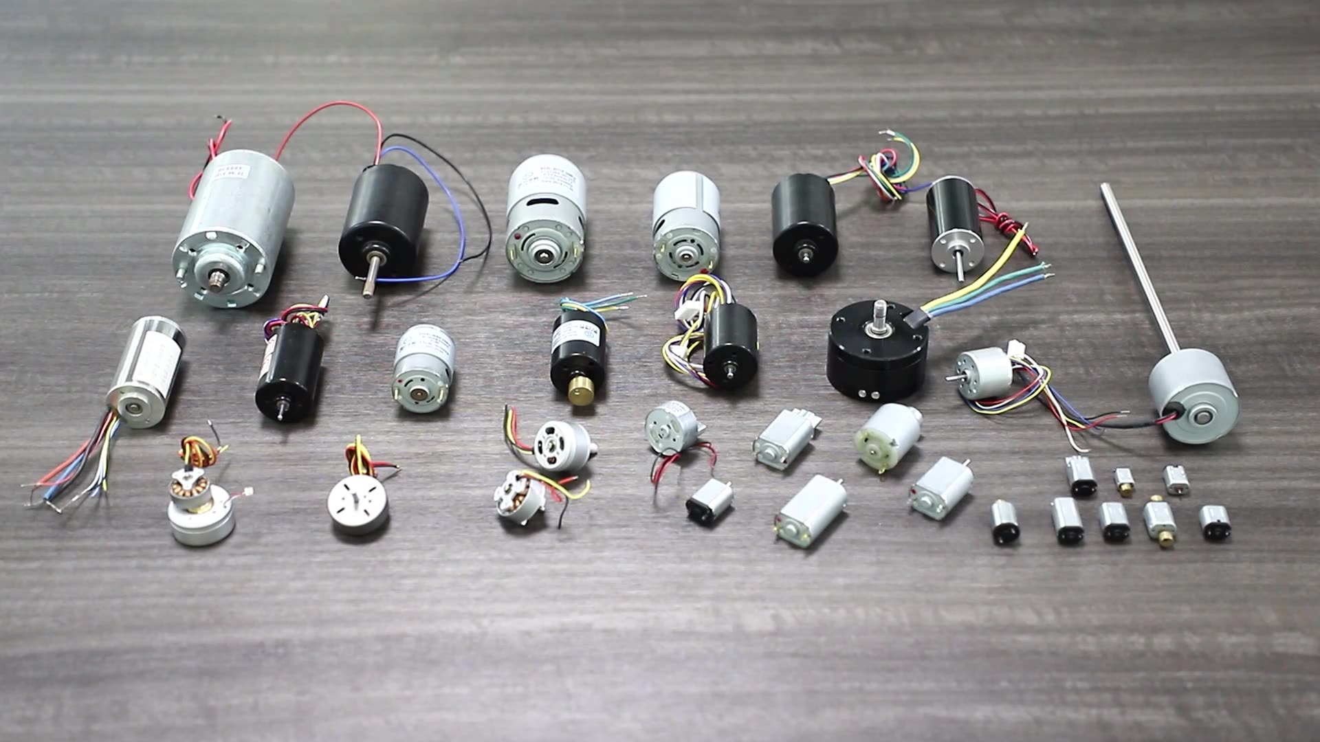 Shunli Custom mini battery powered toy car dual shaft 5v dc motor