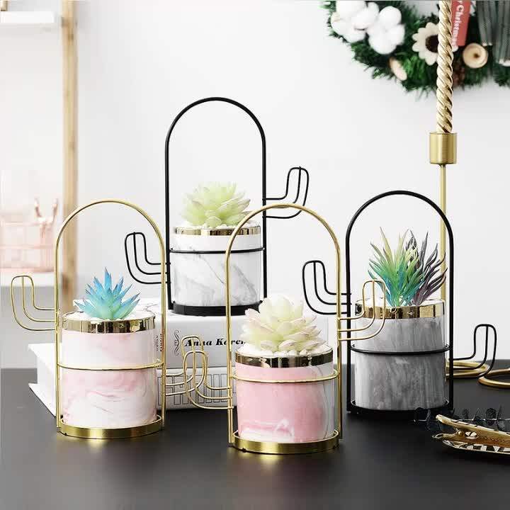 Wholesale Indoor Ceramic Succulent Pots Planter With Golden Metal Stand
