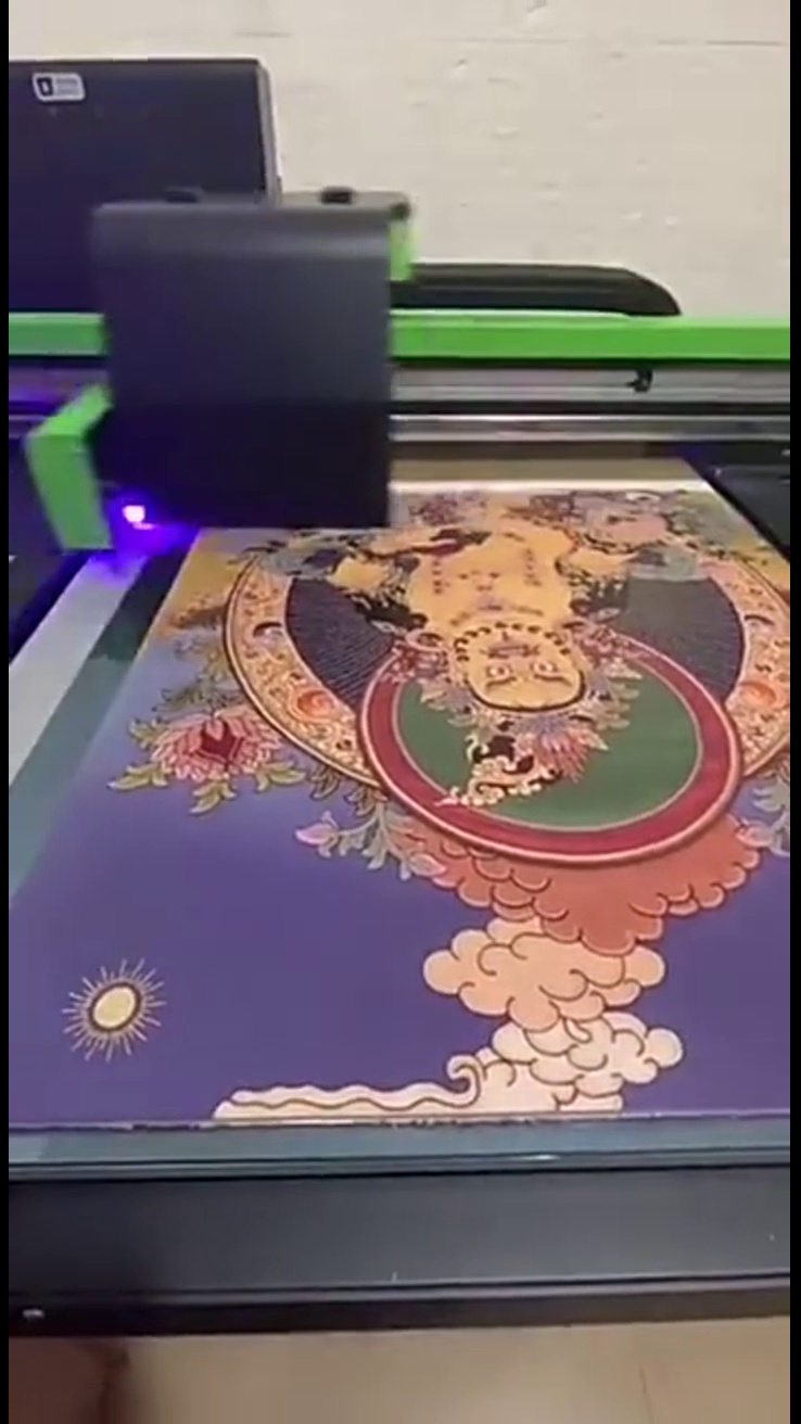 创意无限。双工位图案印刷机、定制你的特别抱枕和帆布袋