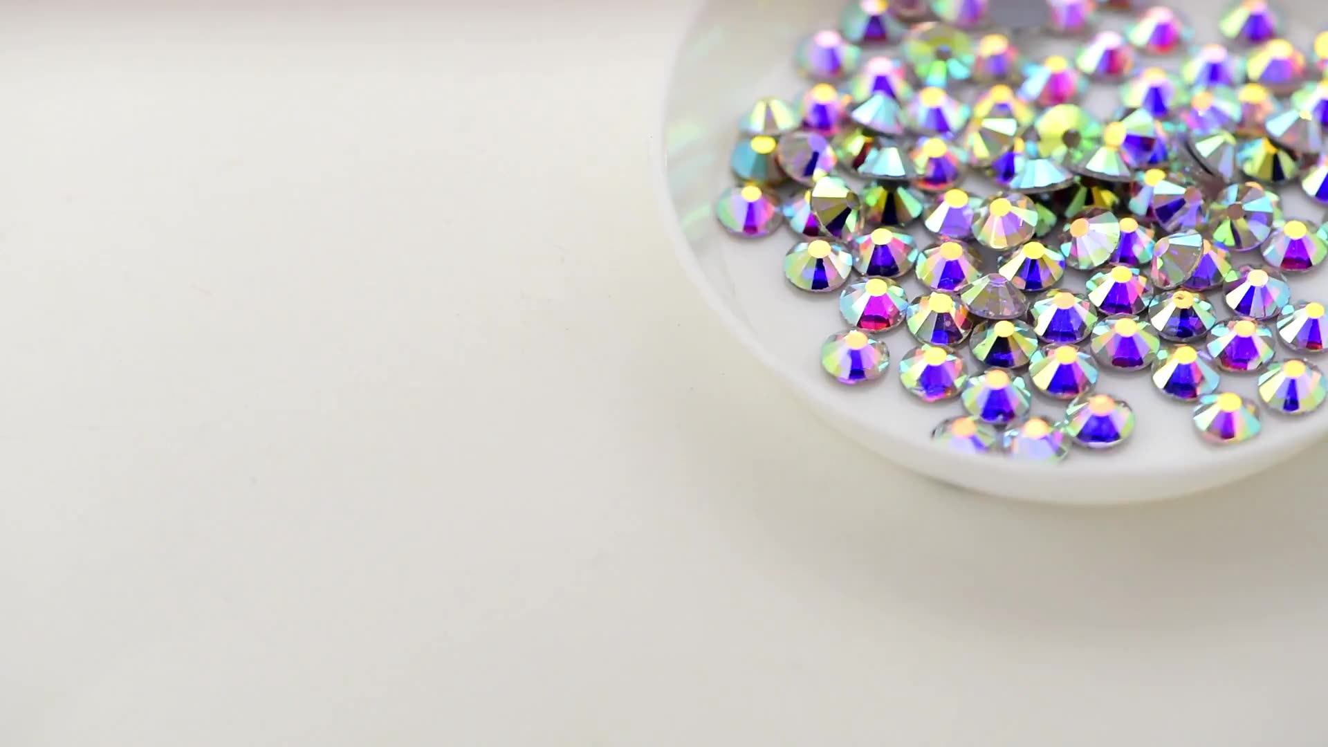 OLeeya Wholesale German Glue Glass Hot Fix Crystals Paradise Shine