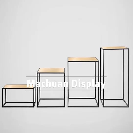 New Concept Store Brass Gold Shoe Display Stand Table For Store Window