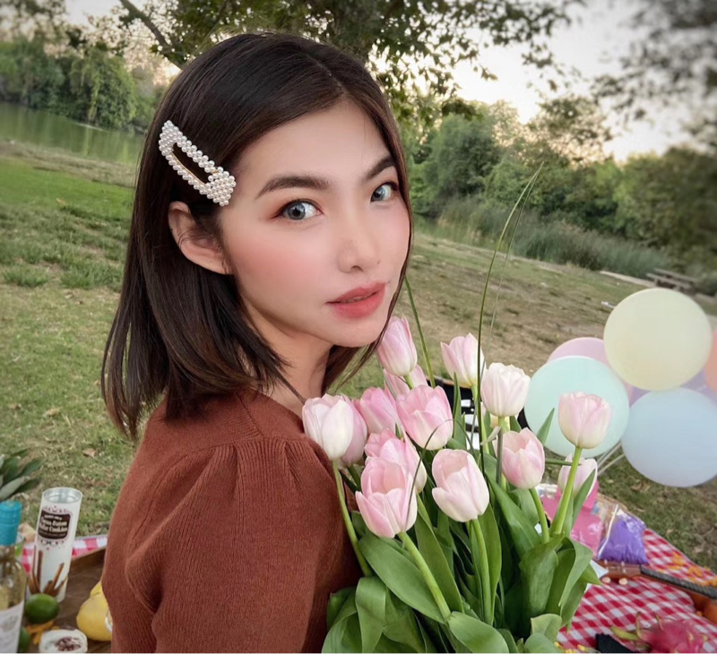 Xue Jingling United States United States direct mail does not return, does not change, takes the default to accept minor defects