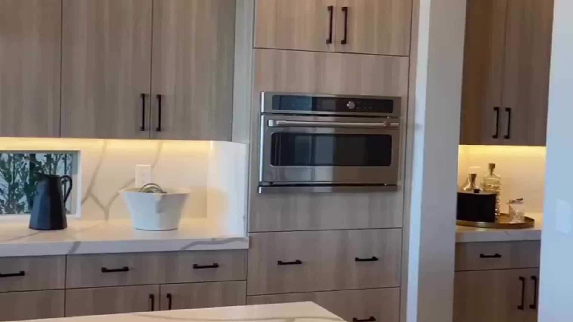 Ais High End Kitchen With Glass Doors Modern Home Furniture