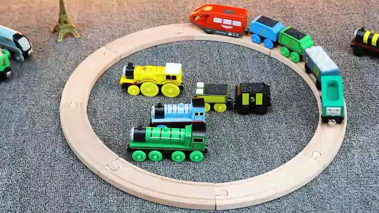 توماس والأصدقاء لعبة القطارات الخشبية نموذج خشبي توماس سبنسر هاندل قطار  الزان سيارات السكك الحديدية لعب للأطفال ألعاب تعليمية - AliExpress, image size:1280x720