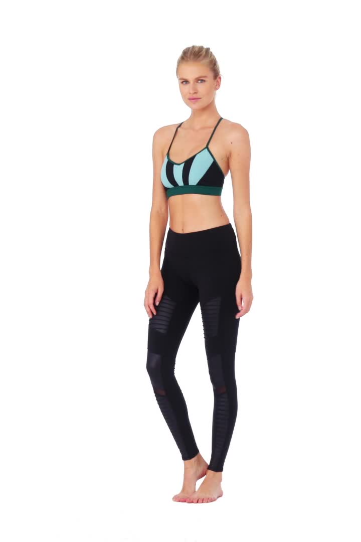 petite-yoga-clothes
