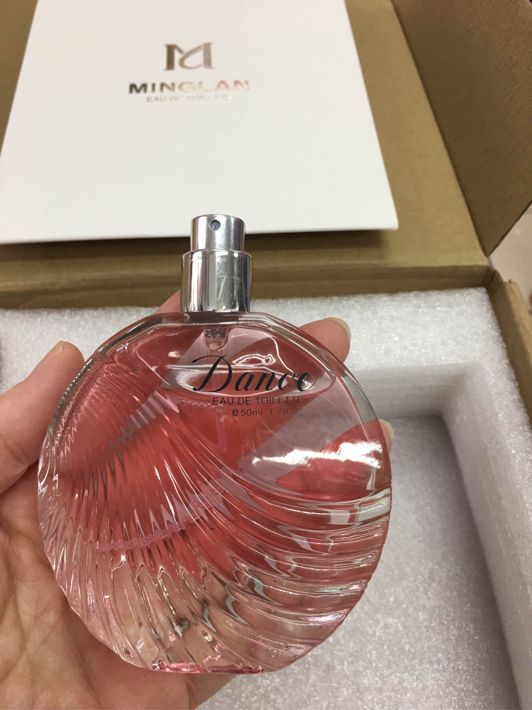 名蓝舞动女士香水是正规品牌吗？使用后的效果如何,第10张