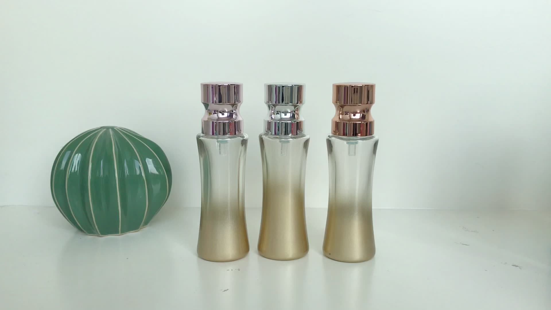 Wholesale Price Fancy Cosmetic 30ml Airless Gold Rose Golden Silver