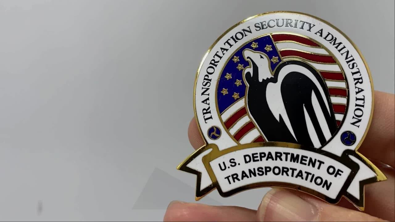 Custom Company Anniversary Service Employee Award Velvet Metal Lapel