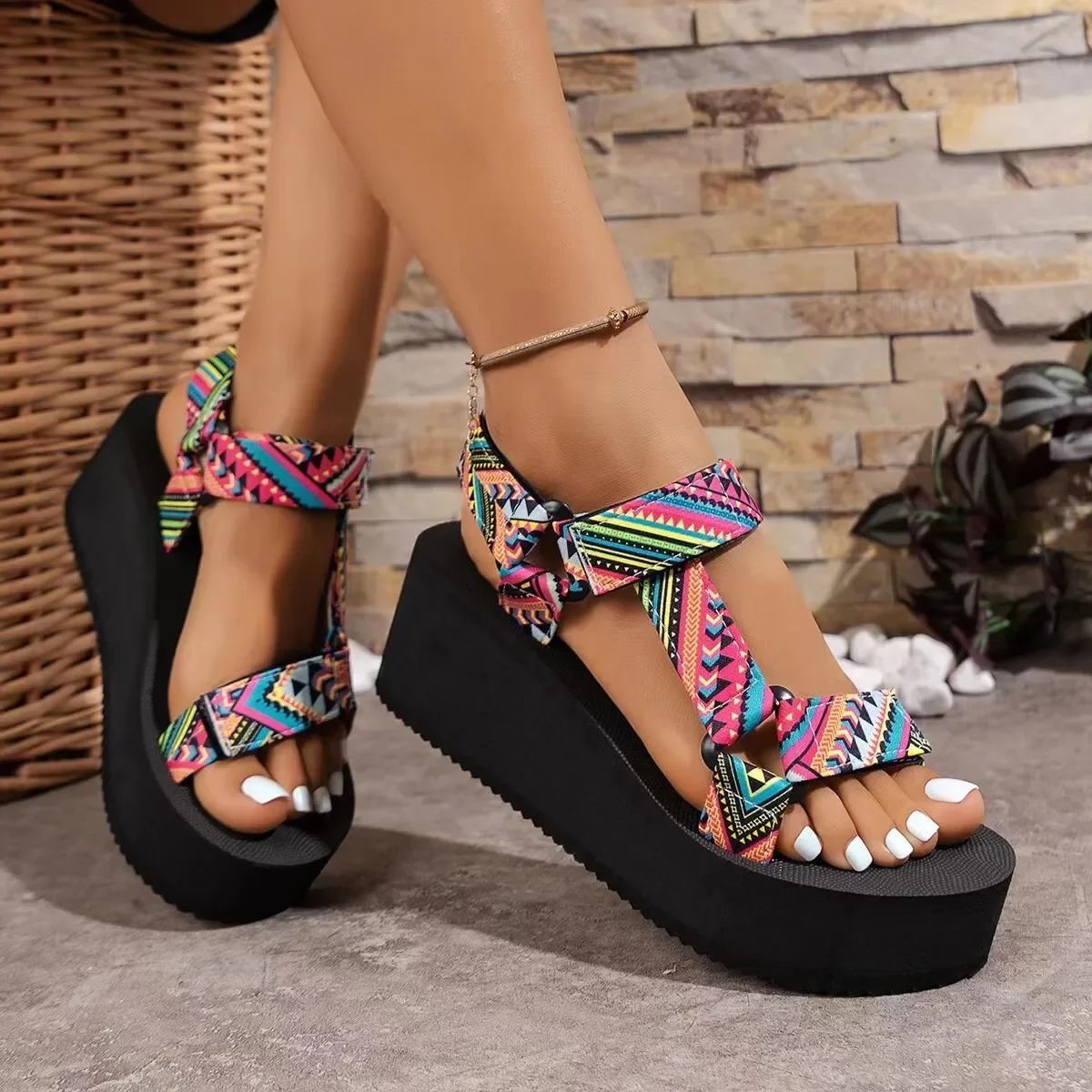 Summer 2024 New Thick-soled Cloth Noodles Ethnic Style Women's Shoes Fish-mouth Color-matching Velcro Beach Sandals plus size