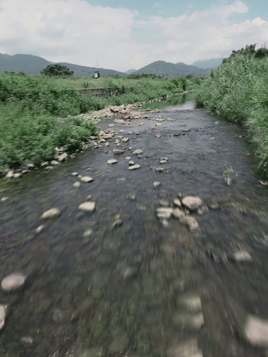 救命！该闪迪E61移动固态硬盘也太顶了吧，2T装下所有部世界