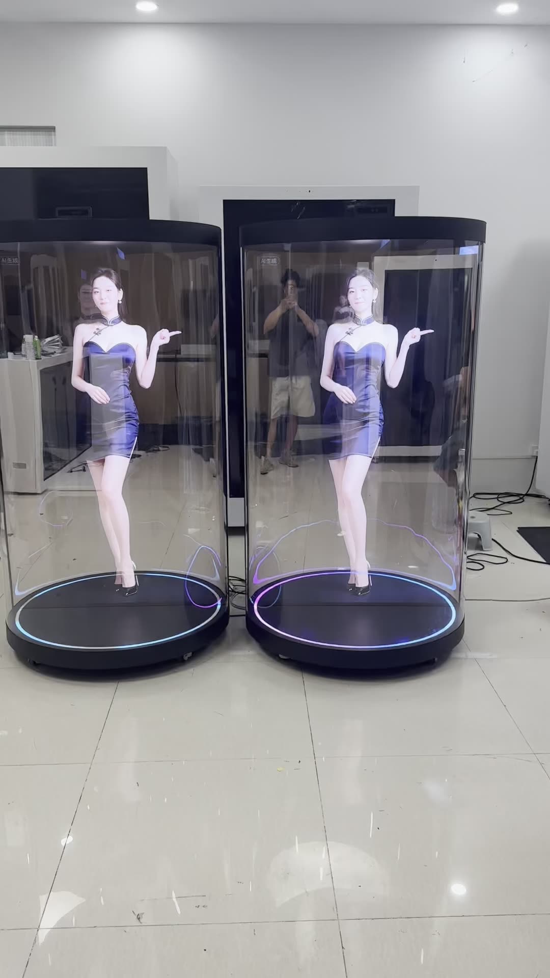 75寸3D全息仓AI数字人问答交互圆柱形全息展示柜设计定制工厂直销-阿里巴巴