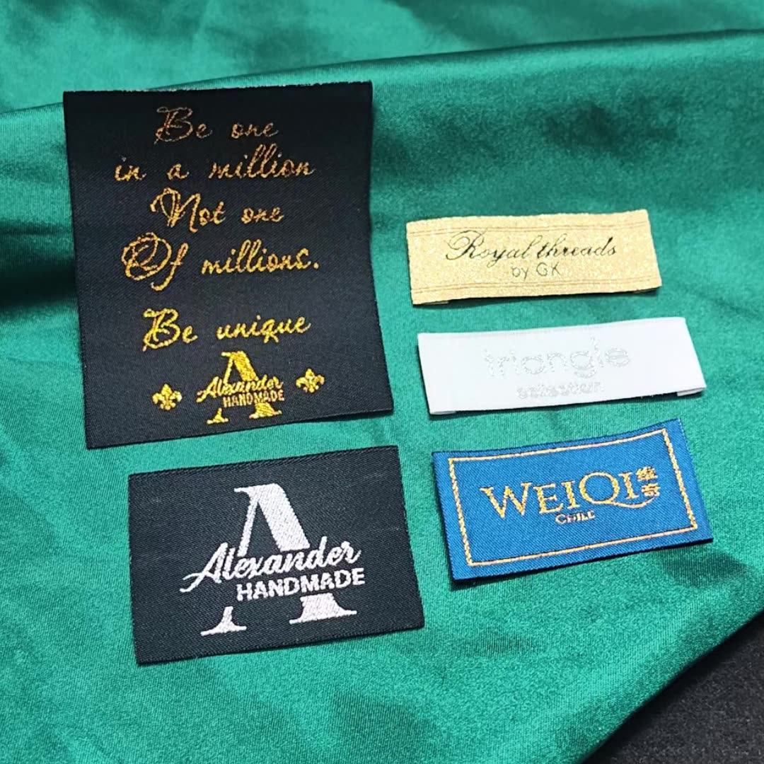 Luxury Custom Logo Woven Label Sewing On Clothing Fabric Neck Tag Gold