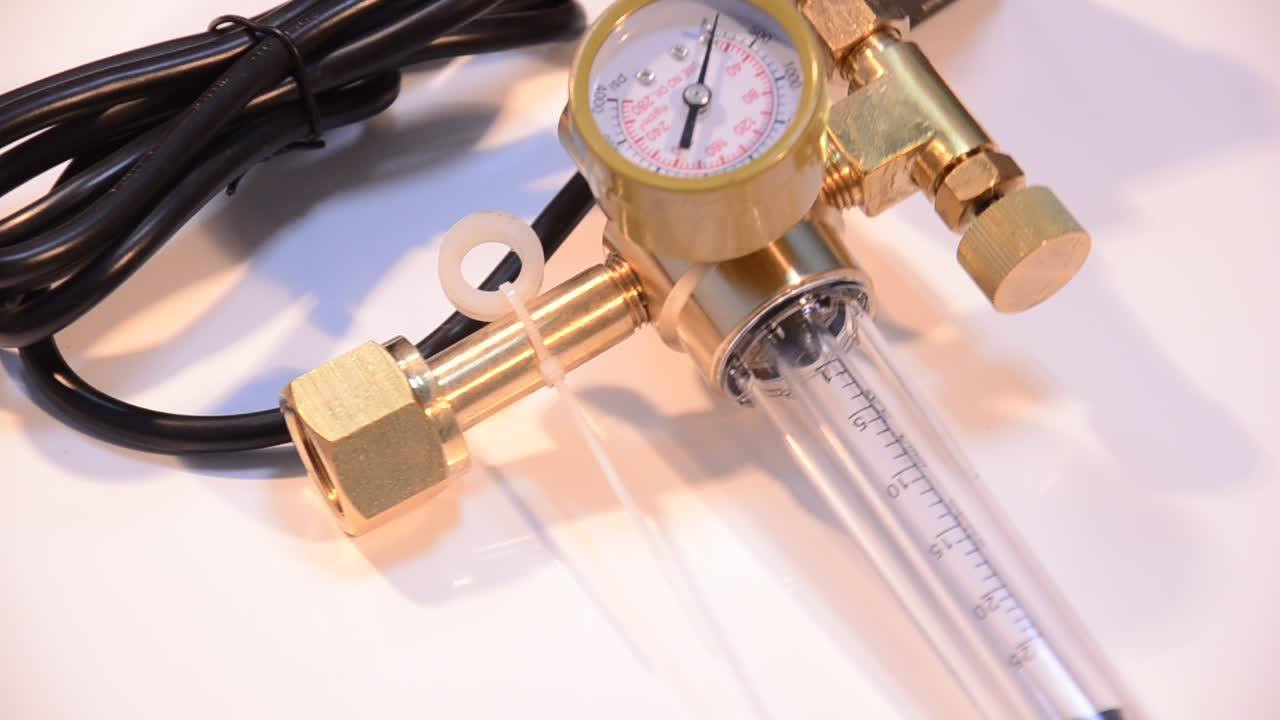 Classic Type Co2 Plant Regulator With Solenoid Valve Gas Cutting Nozzle