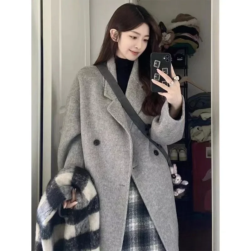 Woolen Coat Women's Mid-length 2024 Autumn and Winter New Hepburn Style Elegant Small Korean Loose Woolen Coat