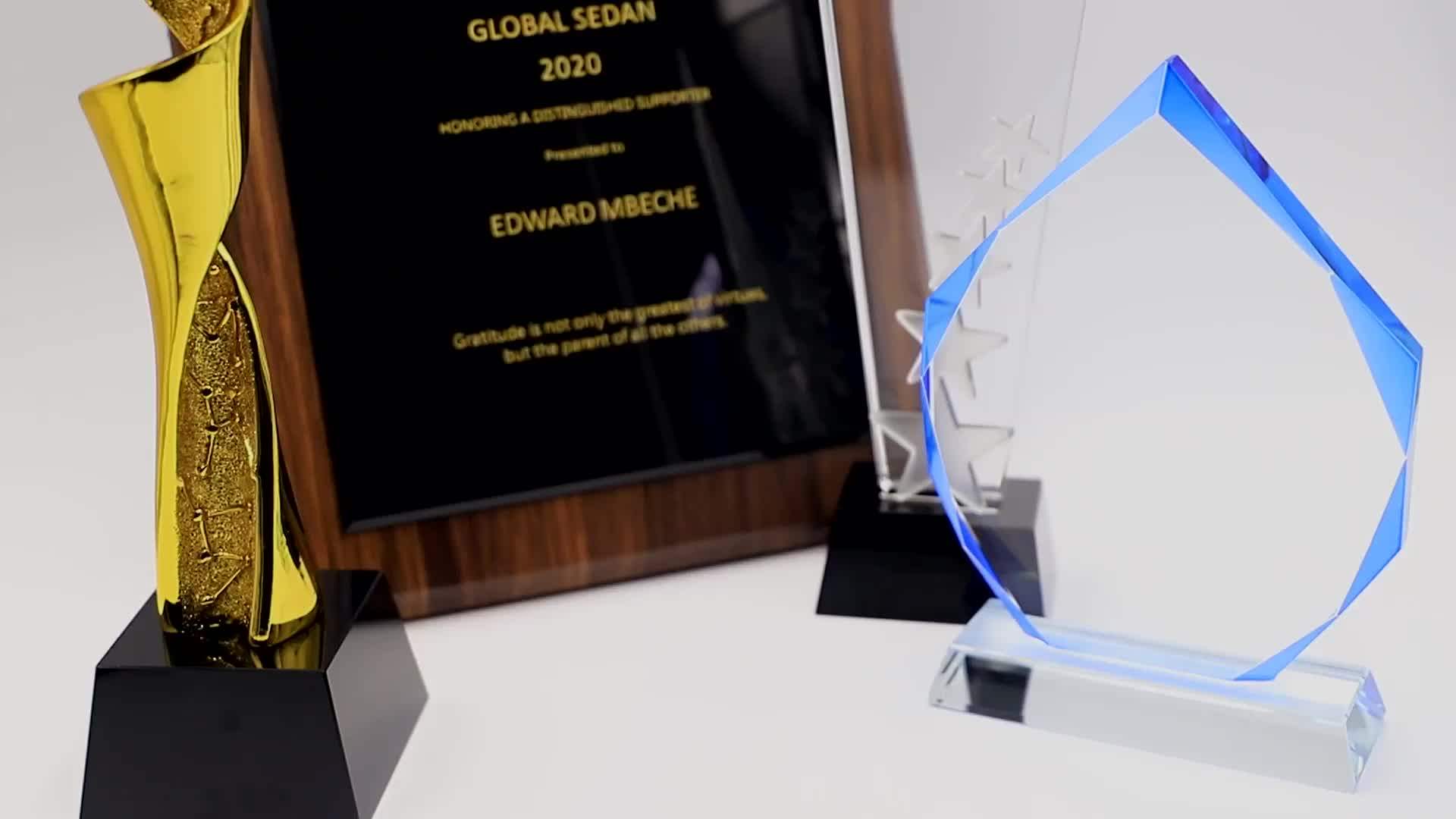 Wholesale Walnut Black Glass Wood Plaques For Competition Prizing Ceremony Souvenirs Award Buy