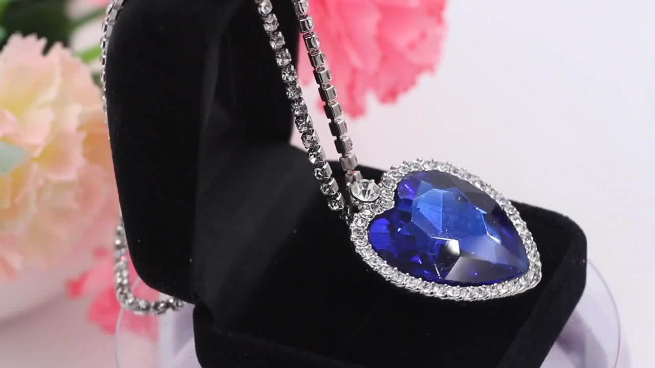 COLLIER TITANIC CŒUR DE'OCEANO Par Rose Bateau Dvd Jack Pendentif