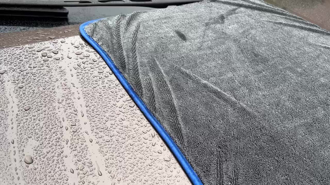 600gsm 1200gsm Microfiber Twisted Loop Quick Drying Car Towel Detailing