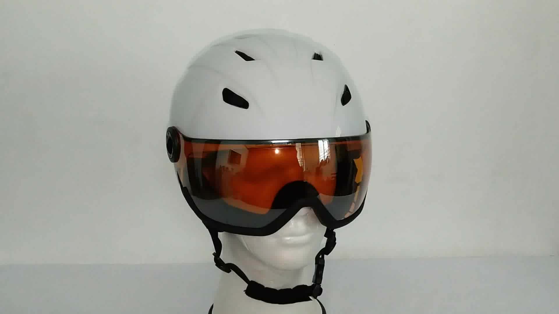 Cooling In Mold Ice Skating Snow Helmets Ski Helmet With Visor Helmet