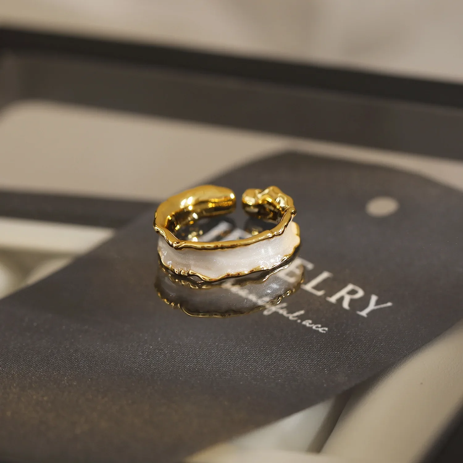 Retro brand small design fashionable universal ring