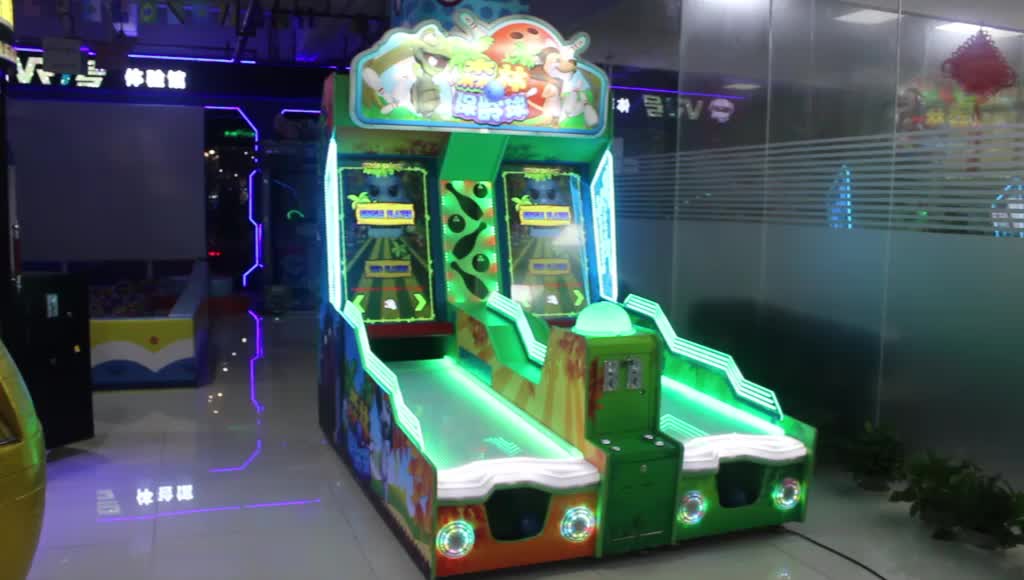 electronic bowling arcade game