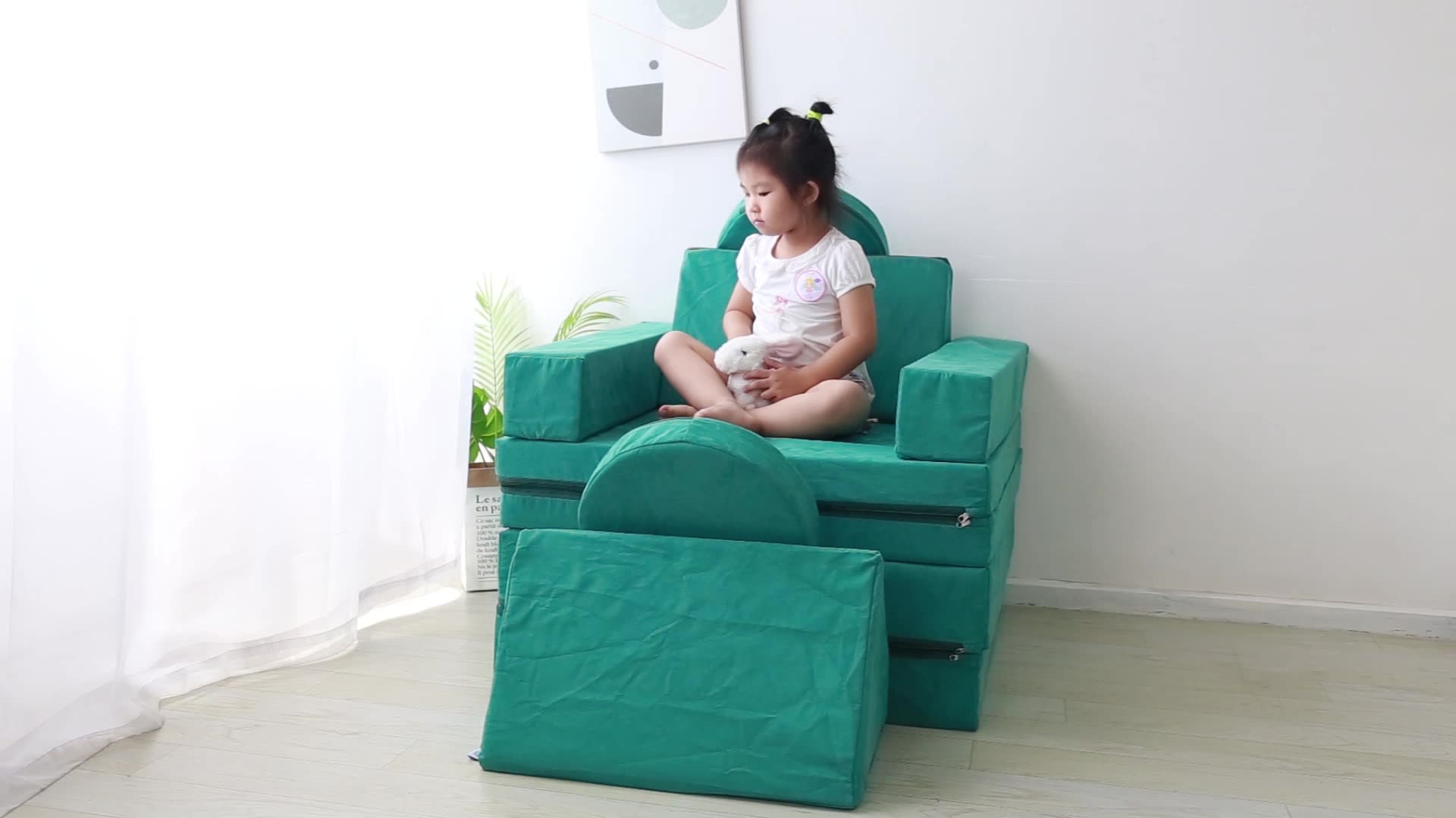Usa Hot Selling Kids Modular Couch Green Foam Play Couch For Kids