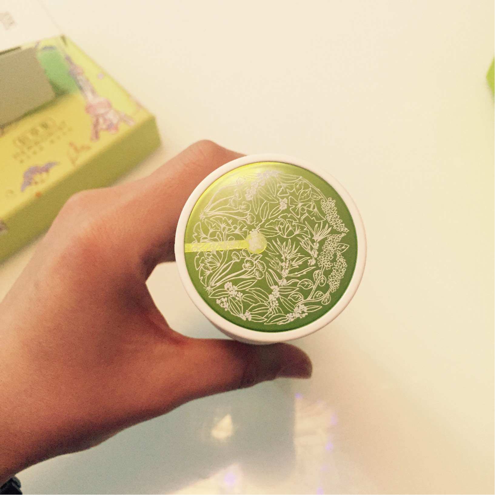 佰草集保湿菁华水